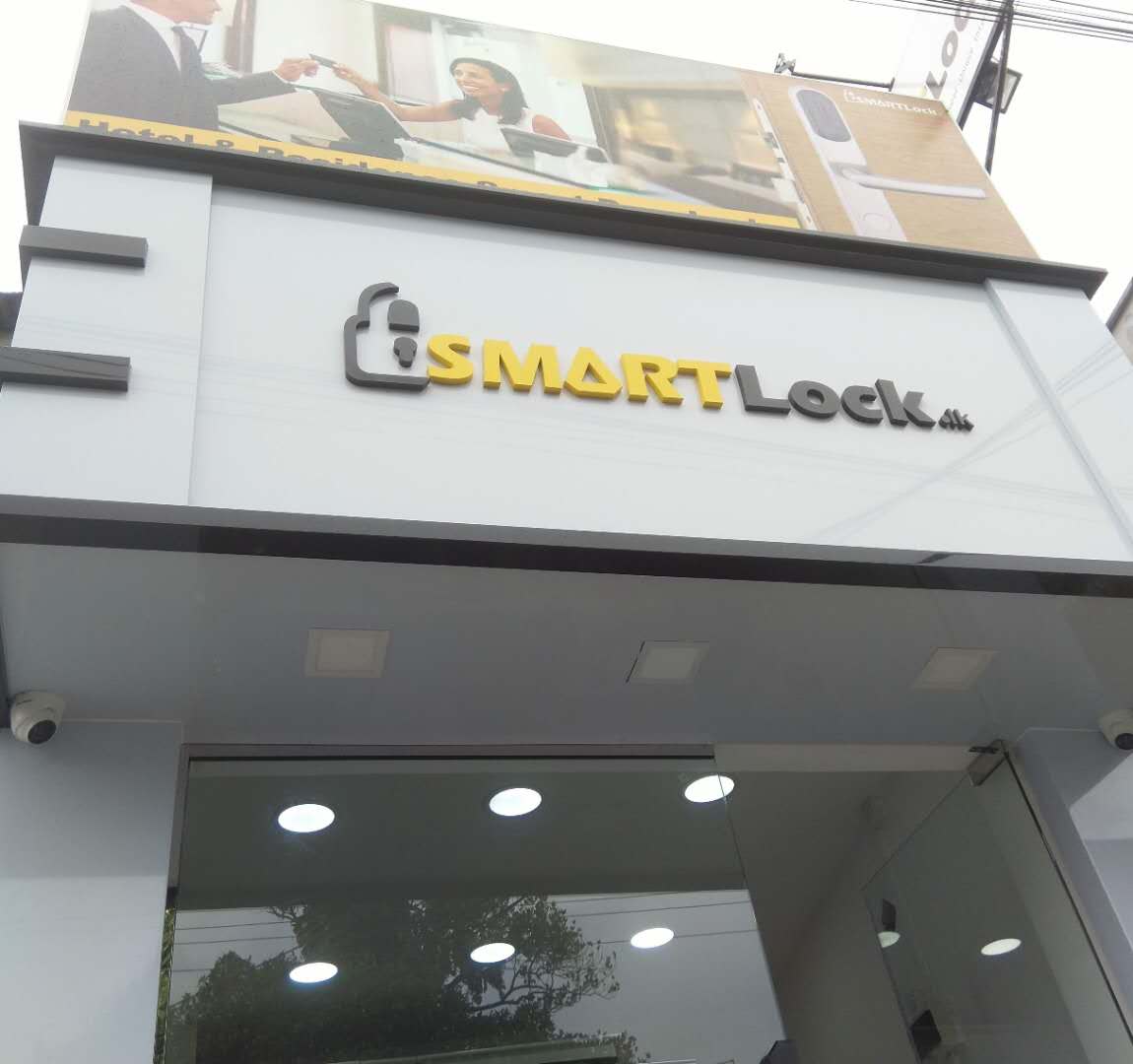 Smart Lock Kohuwala Colombo Showroom